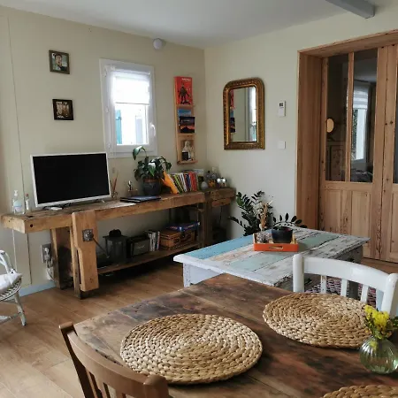Azkendantza 2a6 Pers Avec Caravane Insolite Appartement *