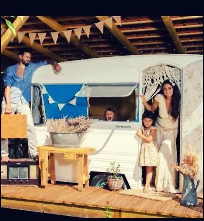 Azkendantza 2a6 Pers Avec Caravane Insolite Apartment